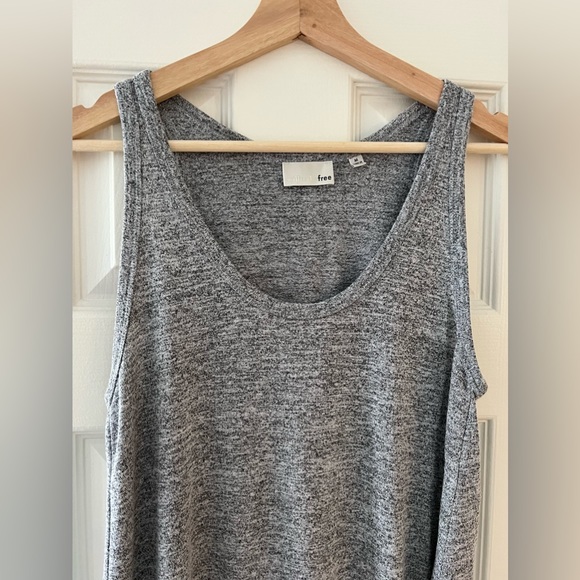 Aritzia - Wilfred Free Tank Top - Picture 2 of 3
